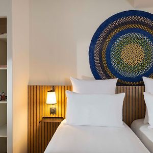 Habitación Estándar con 2 Camas Individuales